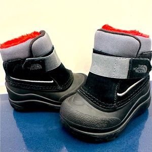Toddler North Face Winter Snow Boots - Worn Once - size 5